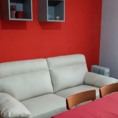 Confortevole Per Brevi Periodi A Cagliari. קליארי